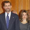 Letizia et Felipe d'Espagne lors de la remise des insignes des Prix de la Fondation du Prince des Asturies à Oviedo, le 22 octobre 2010
