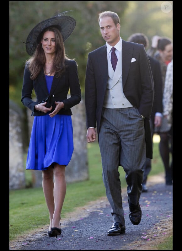 Le prince William et Kate Middleton lors du mariage d'amis le 23 octobre 2010