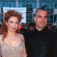 Alex Kingston : la star d'Urgences divorce !