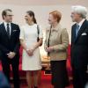 Victoria et Daniel de Suède étaient en visite officielle en Finlande, tout début novembre 2010. Ils ont été accueillis le 1er novembre au palais présidentiel, à Helsinki, par la présidente Tarja Halonen et son époux.