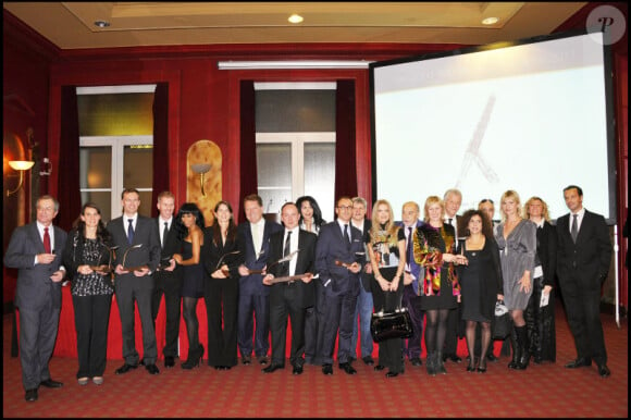 Cérémonie des 8èmes Trophées internationaux du stylographe à l'hôtel "Le lutetia" à Paris (8 novembre 2010)