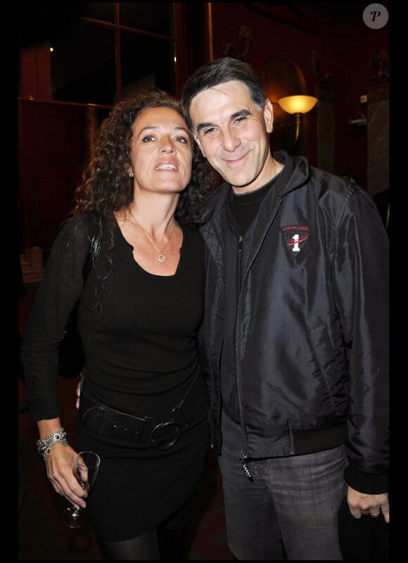 Tex et sa femme à la cérémonie des 8èmes Trophées internationaux du stylographe à l'hôtel "Le lutetia" à Paris (8 novembre 2010)