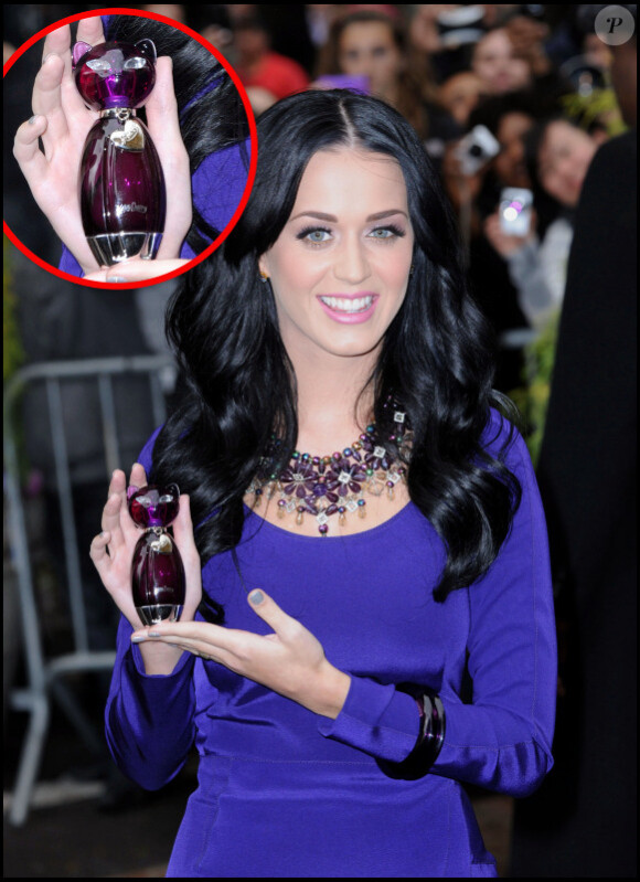 Katy Perry présente son parfum Purr by Katy Perry à New York le 16 novembre 2010.