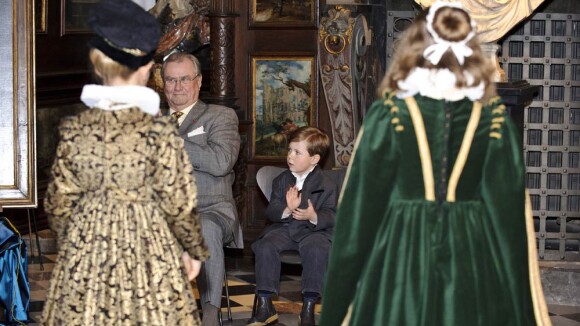 Christian de Danemark : Pour son baptême du feu, le prince de 5 ans assure !