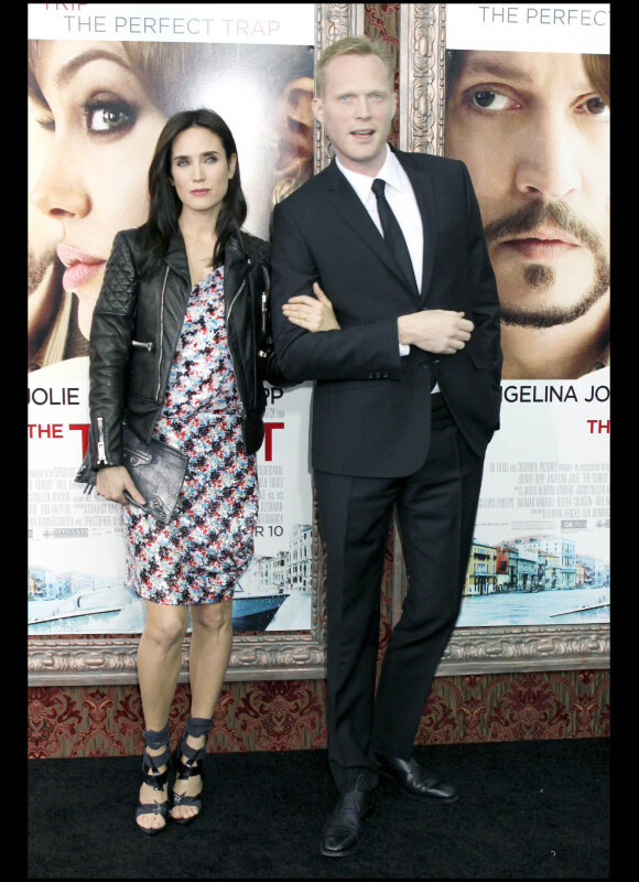 Jennifer Connelly et Paul Bettany lors de l'avant-première du film The Tourist à New York le 6 décembre 2010