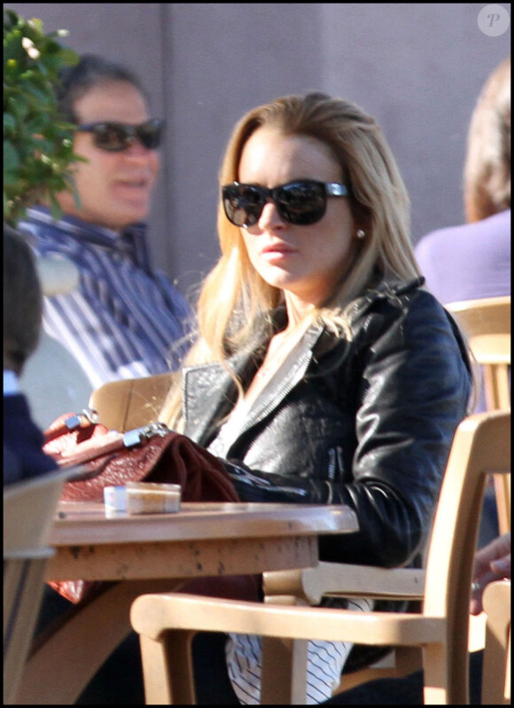 Lindsay Lohan dans les rues de Los Angeles il y a quelques jours. Fin novembre 2010