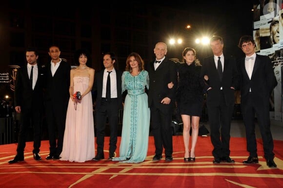 John Malkovich et son jury au complet lors de la cérémonie de clôture du 10e Festival International du Film de Marrakech, le 11 décembre 2010.