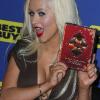 Christina Aguilera dédicace son DVD en février 2008