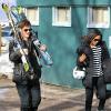 Zoe Saldana et son compagnon Keith Britton font du ski à Aspen le 22 décembre 2010