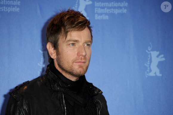 Ewan McGregor a reçu une menace de mort sous forme de poème sur le tournage de The Impossible.