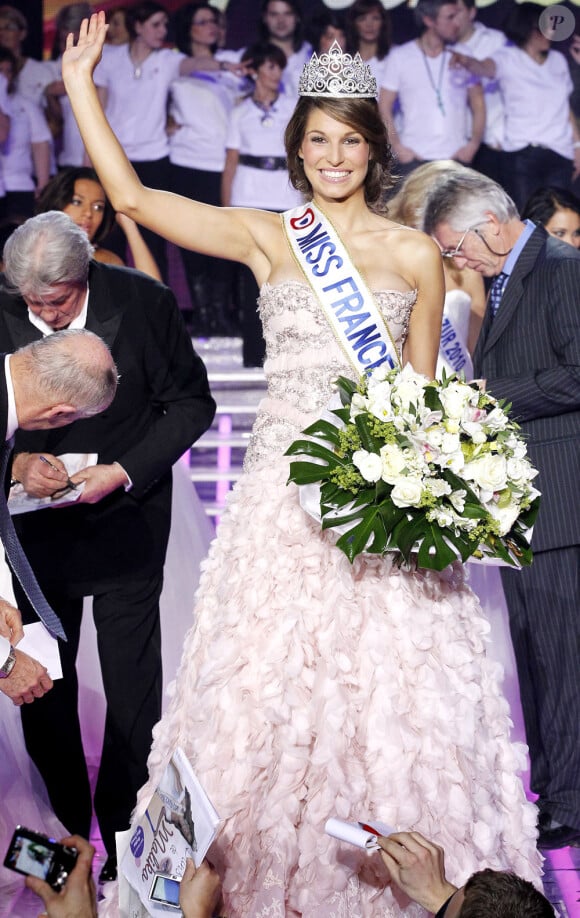 Laury Thilleman,Miss France 2011