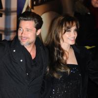 Brad Pitt et Angelina Jolie : Découvrez-les avec leurs amis en Namibie !