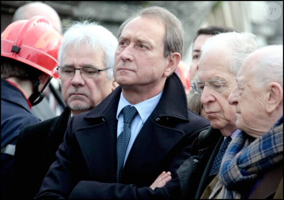 Bertrand Delanoë lors de la commémoration du 15e anniversaire de la mort de François Mitterrand à Jarnac, le 8 janvier 2011