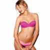 Magdalena Frackowiak pose pour la collection de lingerie Pink de Victoria's Secret