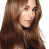 Jennifer Lopez égérie L'Oréal pour la gamme capillaire EverSleek et la gamme cosmétique Infallible.