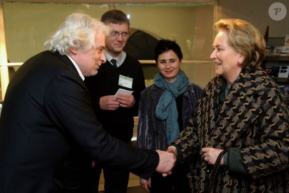 Jacques Weber, avec la réalisatrice Caroline Glorion et sa partenaire à l'écran Anne Coesens, présentait le 21 février 2011 le téléfilm Joseph l'insoumis au cinéma Arenberg à Bruxelles, en présence de la reine Paola (photo).