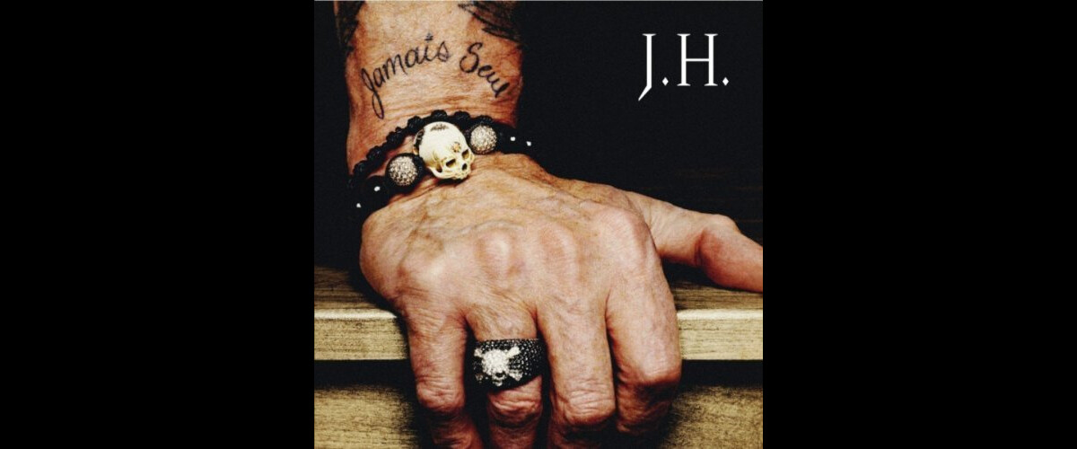 Photo Le single de Johnny Hallyday Jamais seul Purepeople