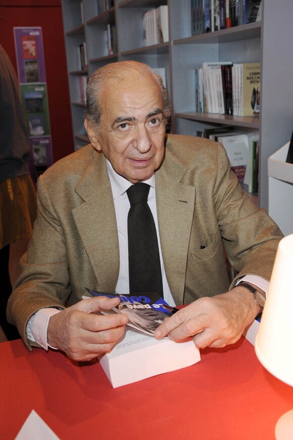 Pierre Benichou au Salon du Livre, les 19 et 20 mars 2011, à la Porte de Versailles, à Paris.