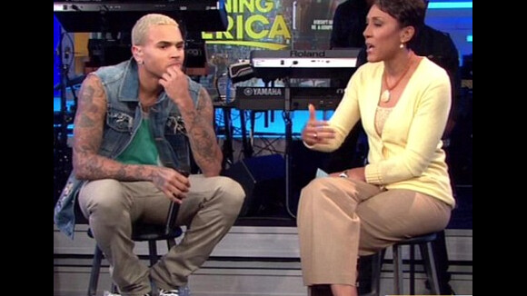 Chris Brown : Fou de rage, il devient violent quand on lui parle de Rihanna !