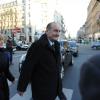 Jacques Chirac sort de L'Avenue, à Paris, le 22 mars 2011.
