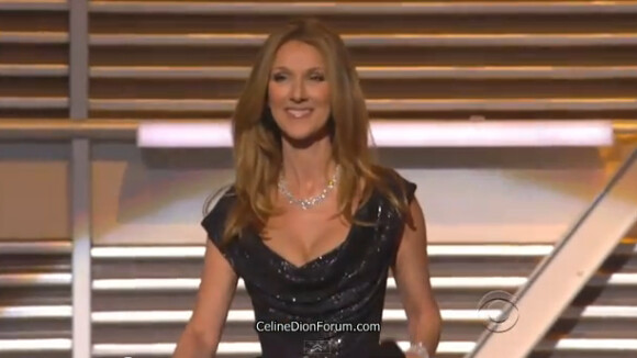 Céline Dion, resplendissante en maîtresse de cérémonie très enthousiaste !
