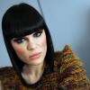 Jessie J, avec son répertoire éclectique et son style choc, sexy-sexo voire boyish, défraie les charts britanniques. A Berlin le 15 mars 2011.