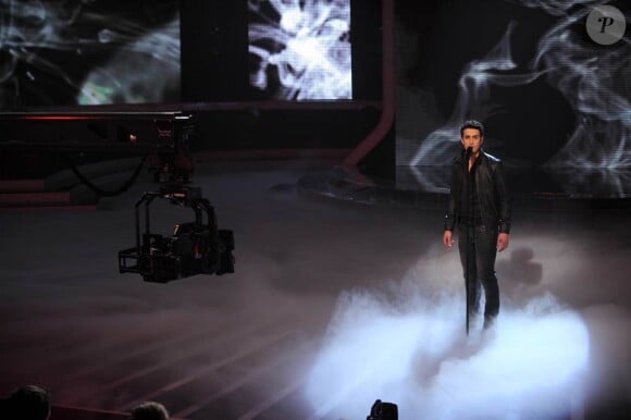 X Factor, premier prime live le 19 avril 2011 : Raphaël Herrerias s'est frotté avec réussite à Initials BB, de Gainsbourg