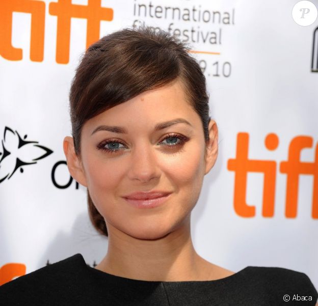 Batman : Les rôles de Marion Cotillard et Joseph Gordon ...