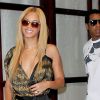 Beyoncé et Jay-Z déjeunent à L'Avenue à Paris le 20 avril 2011 en compagnie de Daniel le fils de Solange Knowles