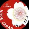 Le badge Hope Japan by Kenzo Takada venu par SushiShop à 2 euros, dont les bénéfices seront reversés à la Croix-Rouge
