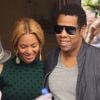 Beyoncé et son mari Jay-Z arrivent au Fouquet's pour déjeuner, à Paris, le 24 avril 2011