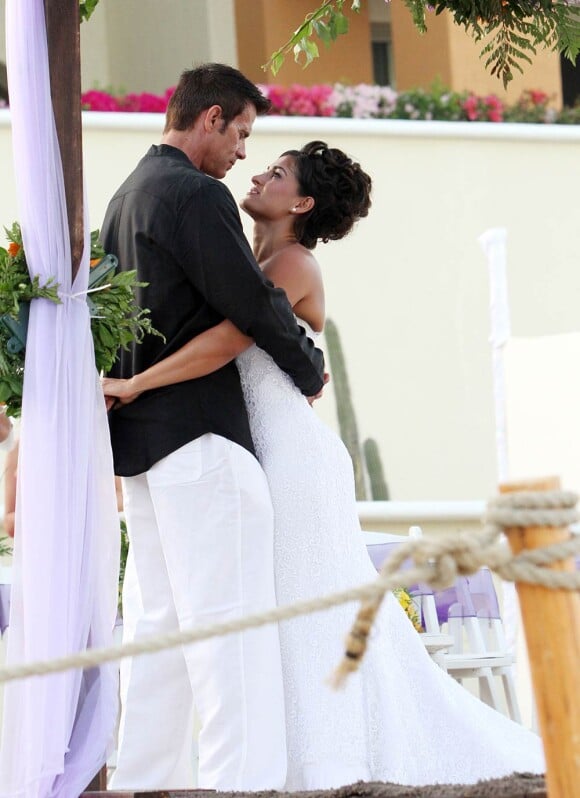 Lorenzo Lamas, 53 ans, a épousé Shawna Craig, 23 ans, en cinquième noce, à Cabo San Lucas, au Mexique, le 30 avril 2011.