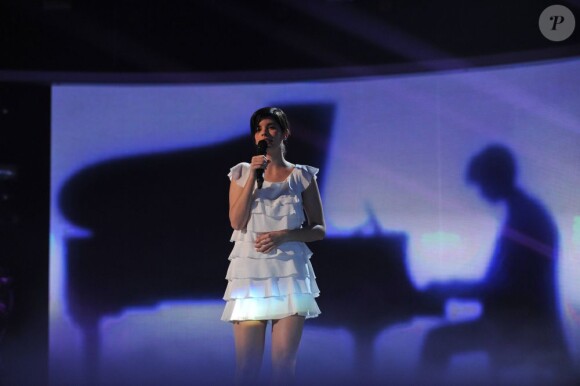 Sarah Manesse chante Your Song d'Elton John dans X Factor le 3 mai 2011