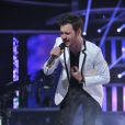 Vincent Léoty chante Beautiful de Christina Aguilera sur le plateau de X Factor le 3 mai 2011 sur M6