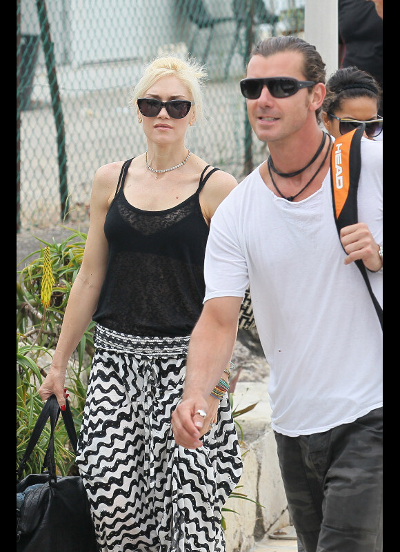 Gwen Stefani et son mari Gavin Rossdale débarquent sur la Côte d'Azur avec leurs enfants Kingston et Zuma le 13 mai 2011