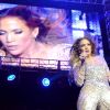 Jennifer Lopez se produit au Staples Center, à Los Angeles, dans le cadre du concert Wango Tango, samedi 14 mai 2011.