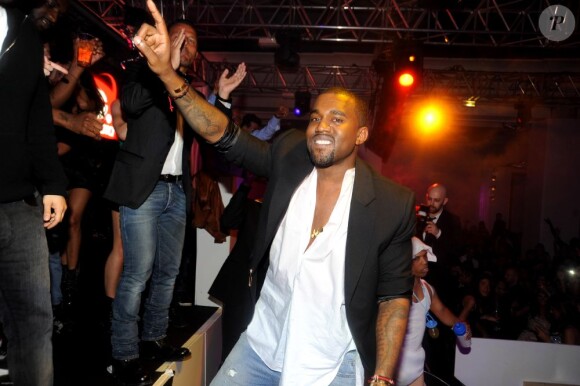 Kanye West a enflammé le dancefloor du VIP Room, dimanche 15 mai 2011.