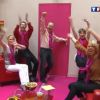La famille Deknuydt, sur le plateau de Pouch'le bouton, dans l'émission diffusée samedi 7 mai sur TF1.