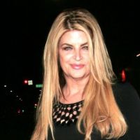 Dancing With The Stars : Kirstie Alley embrasse avec passion un ex-candidat !