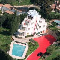Charles Trenet : Personne aux enchères pour acheter sa superbe villa !