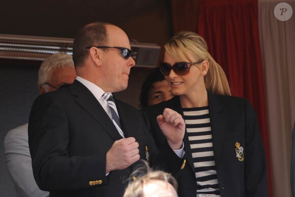 Le prince Albert de Monaco et Charlene Wittstock, le 17 avril 2011.