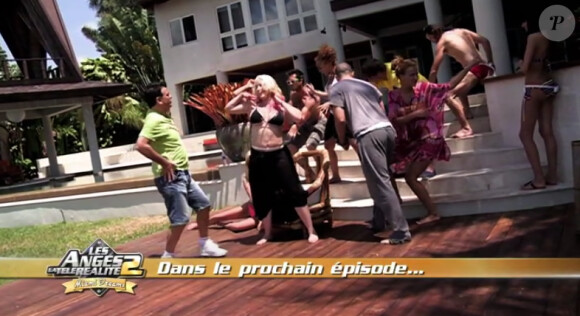 Loana qui danse dans les Anges de la télé réalité, Miami Dreams du vendredi 27 mai 2011 sur NRJ 12.
