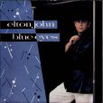 Elton John chante Blue Eyes