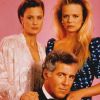 C.C Capwell et ses deux filles Eden (Marcy Walker) et Kelly (Robin Wright) dans le soap-opera culte Santa Barbara des années 80 !