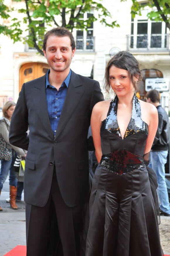 Virginie Ledoyen et Arié Elmaleh en avril 2008
 