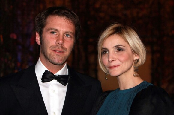 Le Prince Emmanuel Philibert of Savoie et sa femme Clotilde Courau en mars 2010 en Italie