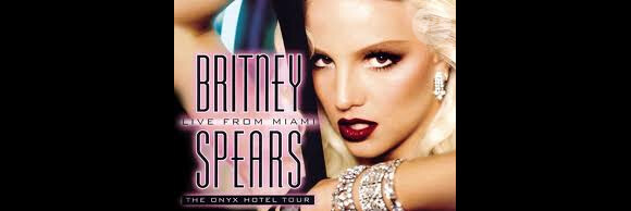 Britney est déjà une "femme fatale" sur une des affiches du Onyx Hotel Tour en 2004.