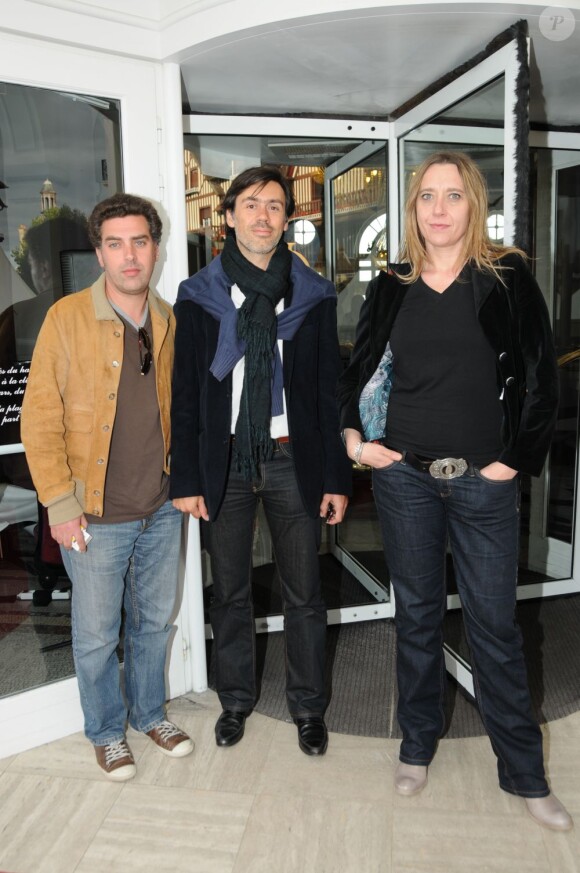 Frédéric Niedermayer, Emmanuel Mouret et Virginie Despentes au Festival du film de Cabourg, à Cabourg le 16 juin 2011