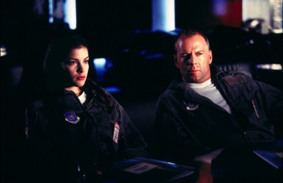 Dans le film Armageddon, Bruce Willis se sacrifie pour le bonheur de sa fille, Liv Tyler