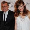 Jean-Charles de Castelbajac et Mareva Galanter lors d'un dîner de l'amfAR à Paris au Pavillon Gabriel le 23 juin 2011